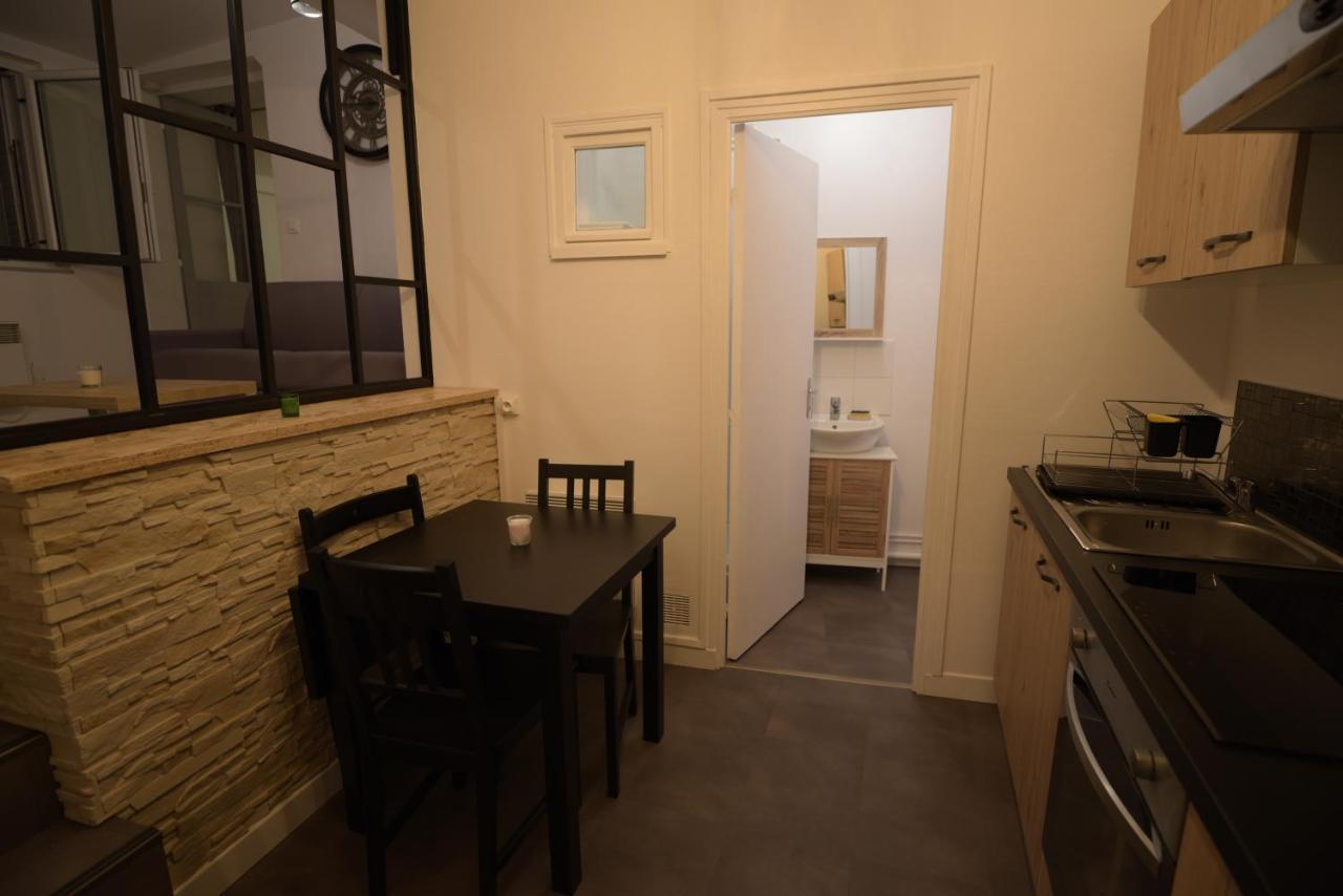 Cosy Appartement Hyper Centre Ville Avec Cour + Patio Оксер Екстериор снимка